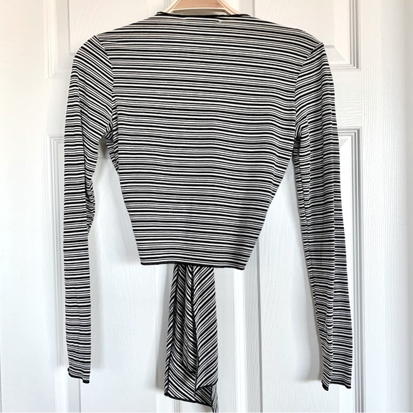 Black White Striped Knit Tie-Front Drape Front Long-Sleeve Bolero Shrug Jacket - Picture 3 of 7